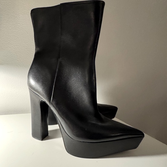 Zara Platform Boots – Never Worn - Picture 1 of 10